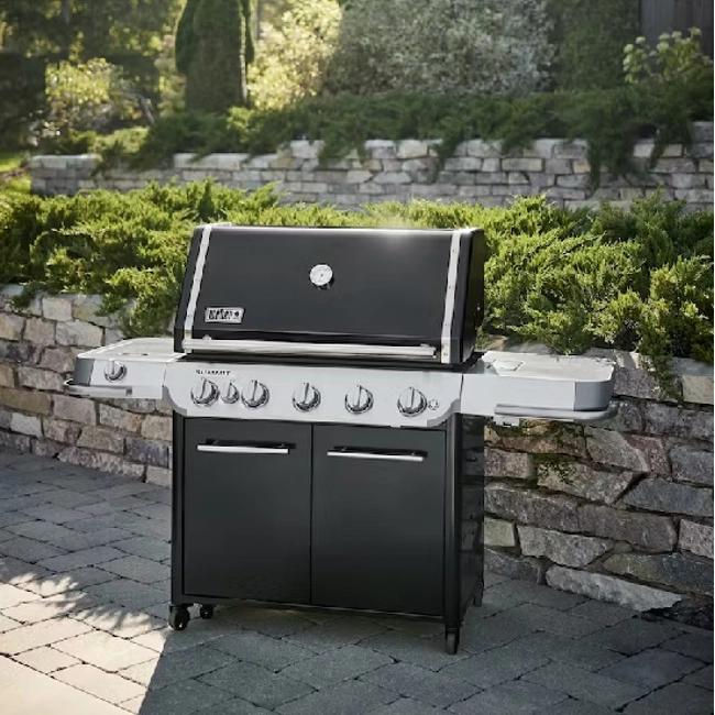 Vendita online Barbecue a gas Weber Summit FS38 black